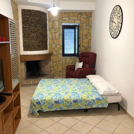 Mare O Montagna Apartamento Cosença Exterior foto